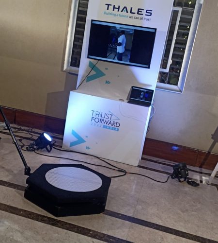 360 Photo booth in Strip Photo Booth in Bangalore