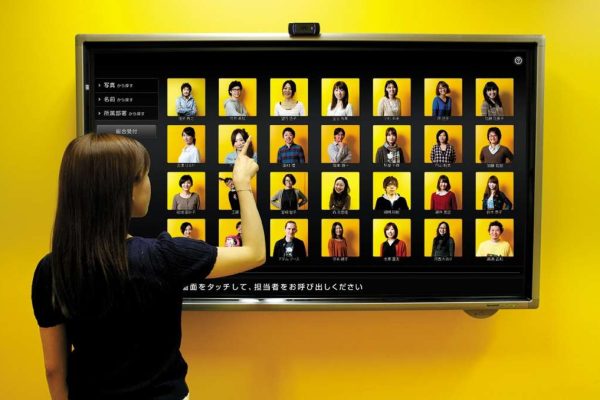 7-interactive-display-ideas-for-your-next-corporate-event-img-16