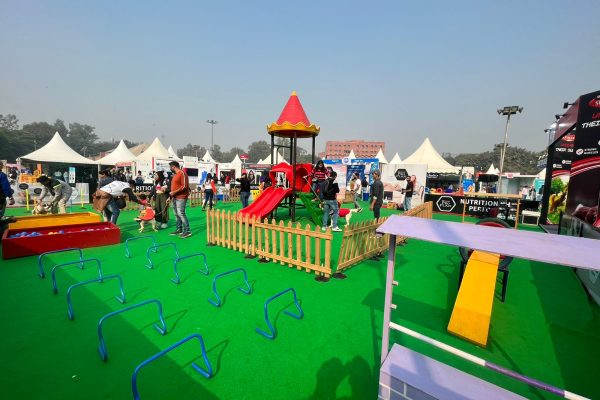 strip-photo-booth-for-pet-festival-in-delhi-ncr